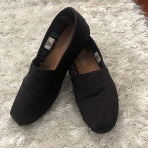 Toms size 7.5